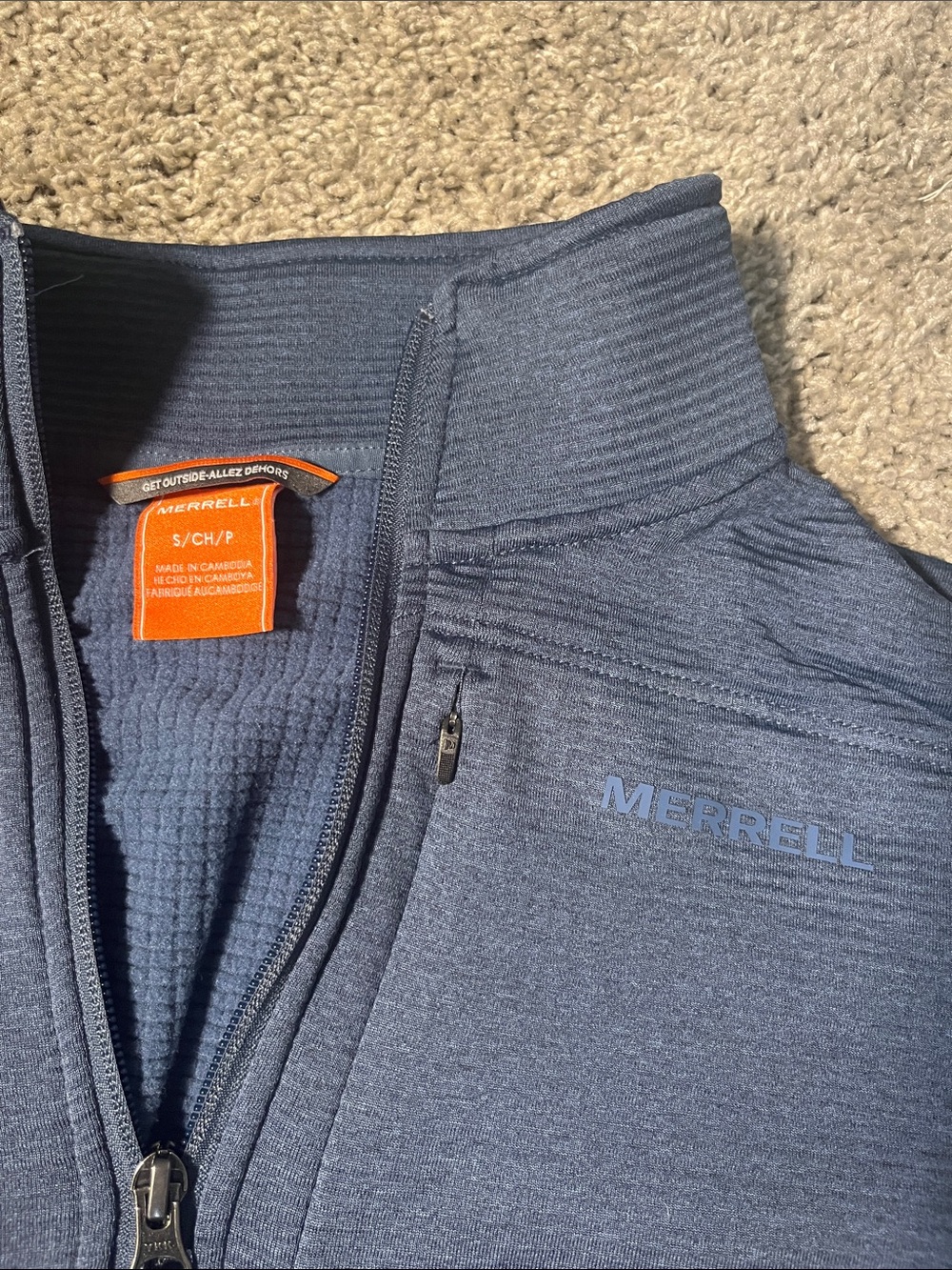 Merrell Quarter Zip - Picture 2 of 3
